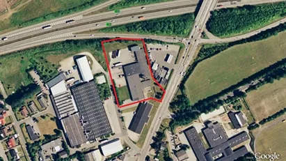 Logistik/produktions-lejemål, direkte til E20/E45 afkørsel Bramdrupdam Logistik/produktions-lejemål, direkte til E20/E45 afkørsel Bramdrupdam