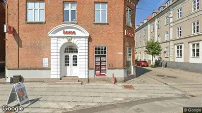 Boligudlejningsejendomme til salg i Nykøbing Falster - Foto fra Google Street View