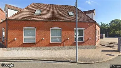 Boligudlejningsejendomme til salg i Hvalsø - Foto fra Google Street View