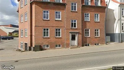 Boligudlejningsejendomme til salg i Thisted - Foto fra Google Street View Boligudlejningsejendomme til salg i Thisted - Foto fra Google Street View