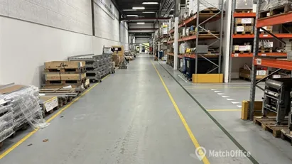 3500 m2 lager/produktion samt 620 m2 kontor 3500 m2 lager/produktion samt 620 m2 kontor